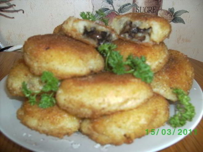 Рецепт пирожков картофельных с грибами