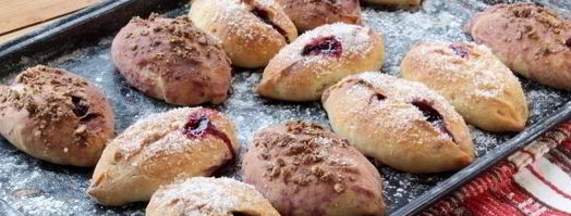 пирожки на молоке с вишней. Шаг 12