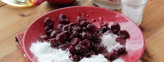 пирожки на молоке с вишней. Шаг 3