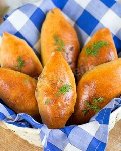 Пирожки на воде в духовке с капустой