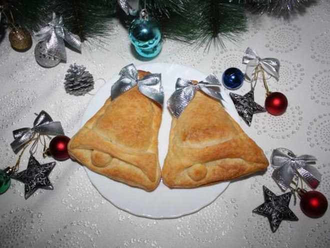 Рецепт пирожков праздничных колокольчики