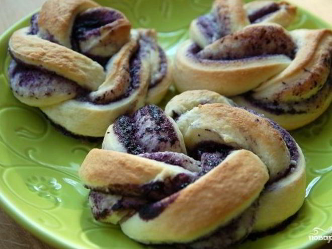 Рецепт пирожков с черникой