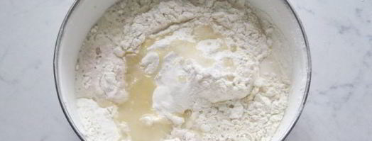 пирожки с горохом, жареные на сковороде. Шаг 4