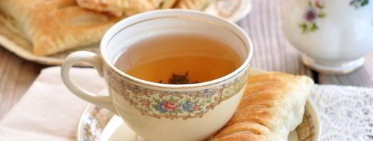 пирожки с курицей и ветчиной из слоеного теста. Шаг 9