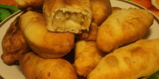 Пирожки с квашеной капустой жареные