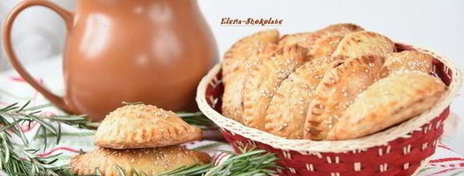 пирожки с начинкой, тушенной в пиве и сыром. Шаг 13