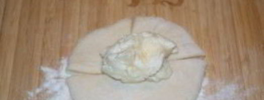пирожки с творогом из дрожжевого теста. Шаг 5