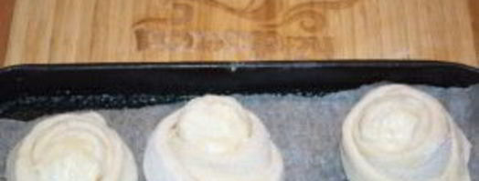 пирожки с творогом из дрожжевого теста. Шаг 9