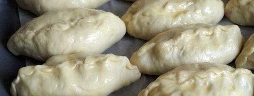 пирожки с вишней в духовке. Шаг 12