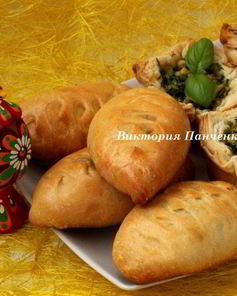 Пирожки с яйцом и пряной зеленью