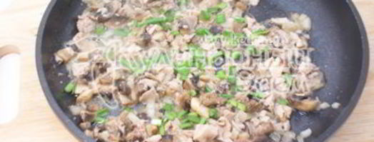 рождественские пирожки с грибами и курицей. Шаг 6