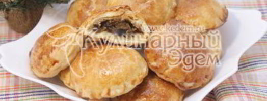 рождественские пирожки с грибами и курицей. Шаг 10