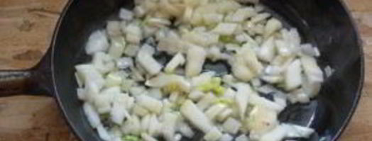 слоеные пирожки с грибами. Шаг 3