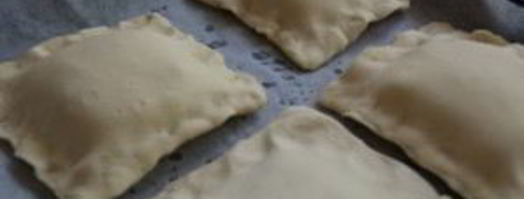 слоеные пирожки с грибами. Шаг 7