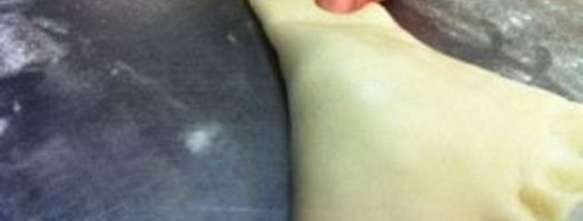 слоеные пирожки с яблоками из готового теста. Шаг 5