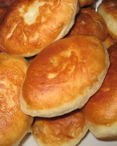 Жареные пирожки на дрожжах