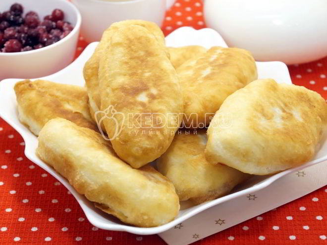 Рецепт жареных пирожков с клюквой