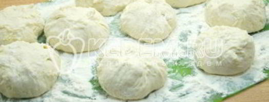 жареные пирожки с клюквой. Шаг 8