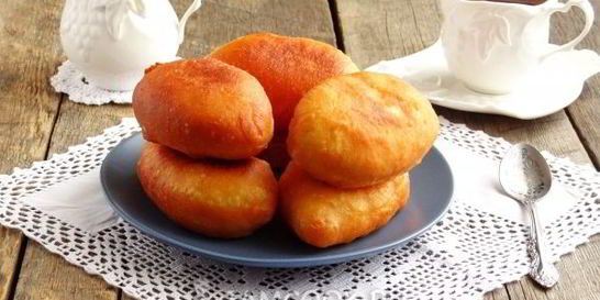 Жареные пирожки с творогом на сковороде