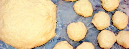 жареные постные дрожжевые пирожки на сухих дрожжах с капустой за 15 минут. Шаг 7