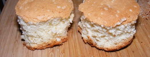 бисквитные пирожные маргаритки с заварным кремом и сливками. Шаг 4