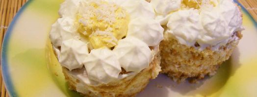 бисквитные пирожные маргаритки с заварным кремом и сливками. Шаг 7