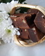 Брауни с кедровыми орешками