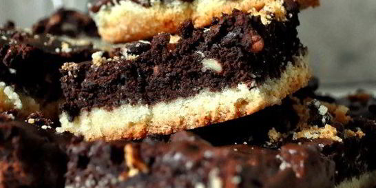 Брауни с орехом