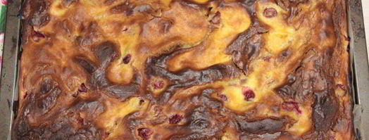 брауни с творогом и вишней. Шаг 16