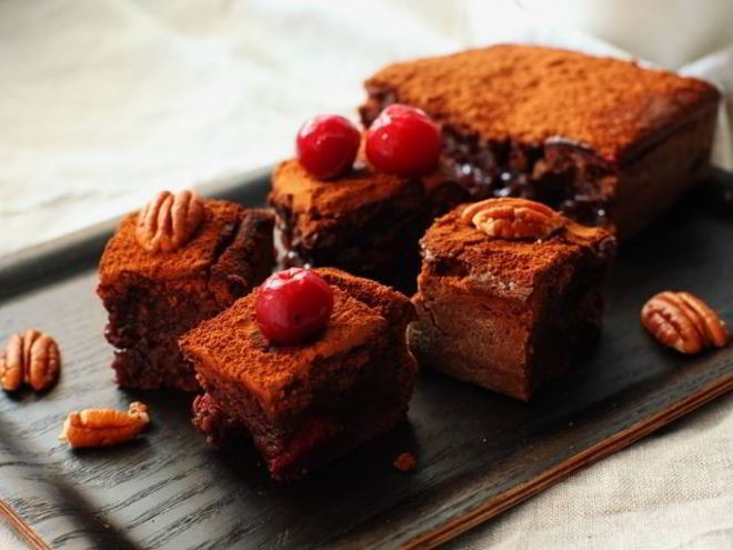 Рецепт брауни с вишней и орехами
