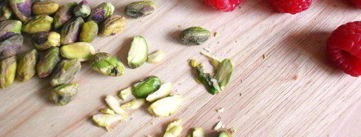 корзинки с ганашем, брауни и малиной. Шаг 7