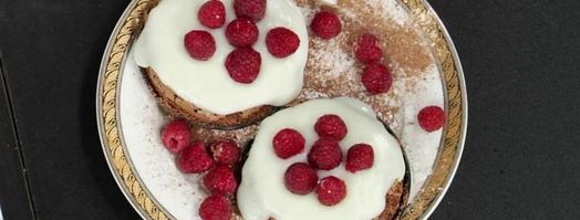 миндальные пирожные с малиной. Шаг 7