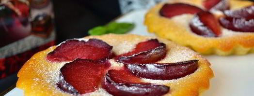 нежнейшее пирожное со сливами без муки. Шаг 11