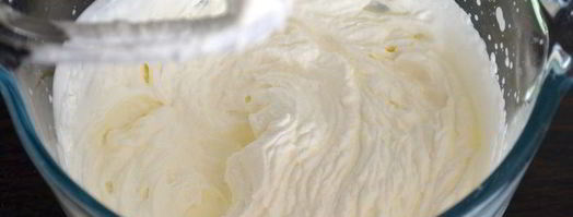 нежнейшее пирожное со сливами без муки. Шаг 3