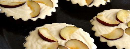 нежнейшее пирожное со сливами без муки. Шаг 7