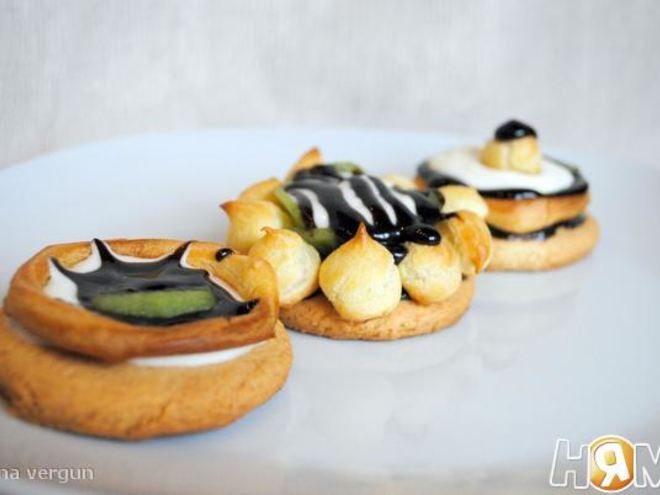 Рецепт нежного пирожного с песочной основой