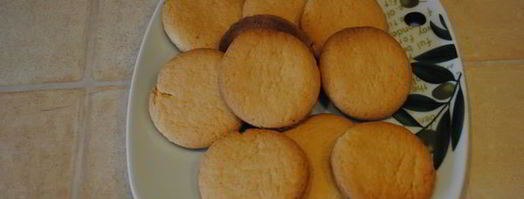 нежное пирожное с песочной основой. Шаг 12