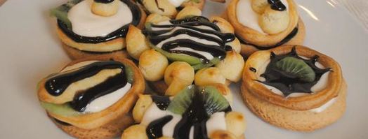 нежное пирожное с песочной основой. Шаг 17