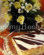 Песочное пирожное с глазурью