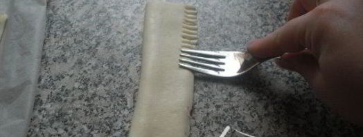 пирожное из слоенного теста. Шаг 4