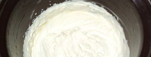 пирожное малина на снегу. Шаг 6