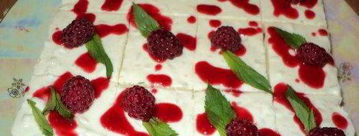 пирожное малина на снегу. Шаг 8