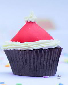 Пирожные капкейки Зимние шапки