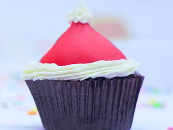 Рецепт пирожных капкейков зимних шапки