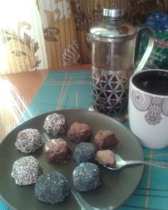 Постные пирожные из красной чечевицы