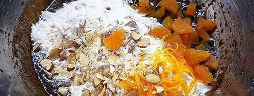 шоколадные брауни с курагой и миндалем. Шаг 4