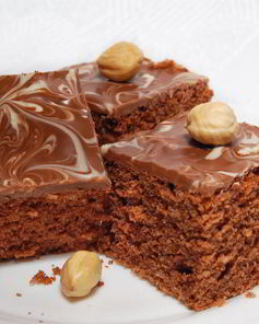 Шоколадные пирожные с фундуком