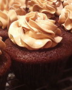 Шоколадные пирожные с кремом Бейлис