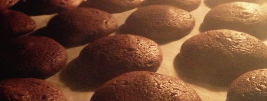 шоколадные пирожные с ореховой начинкой. Шаг 9