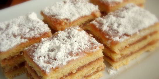 Яблочные пирожные